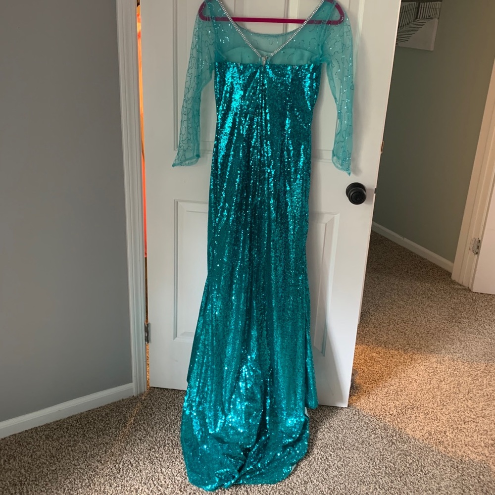 Elsa Costume
